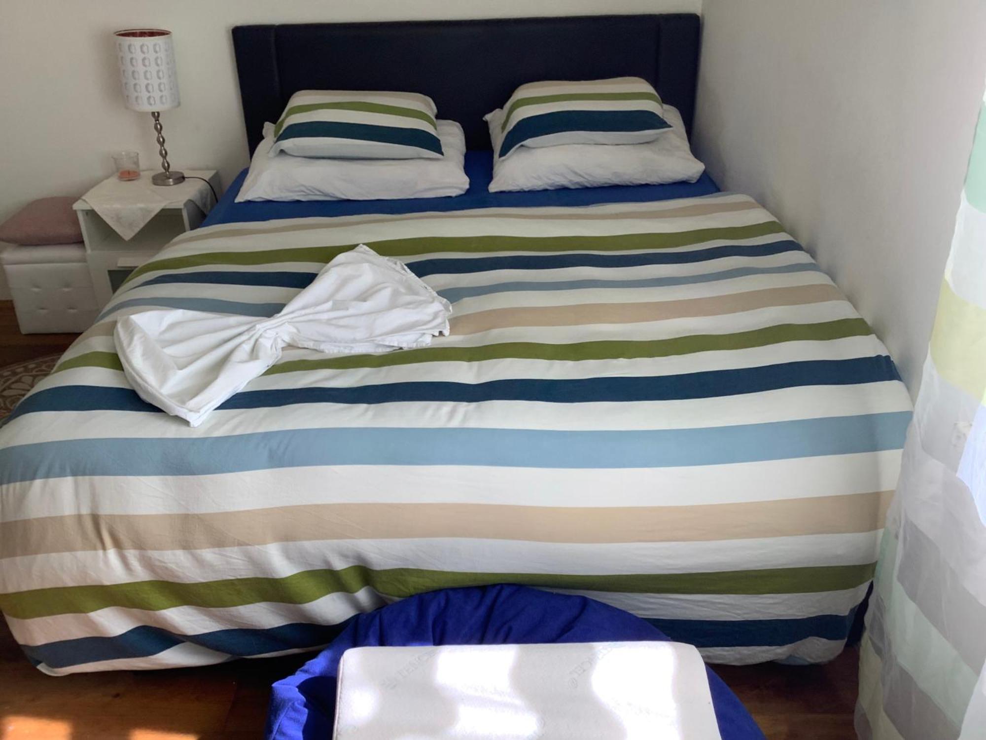 Chambre Spacieuse Et Confortable Avec Ecran Plat Oetwil an Der Limmat Exterior foto